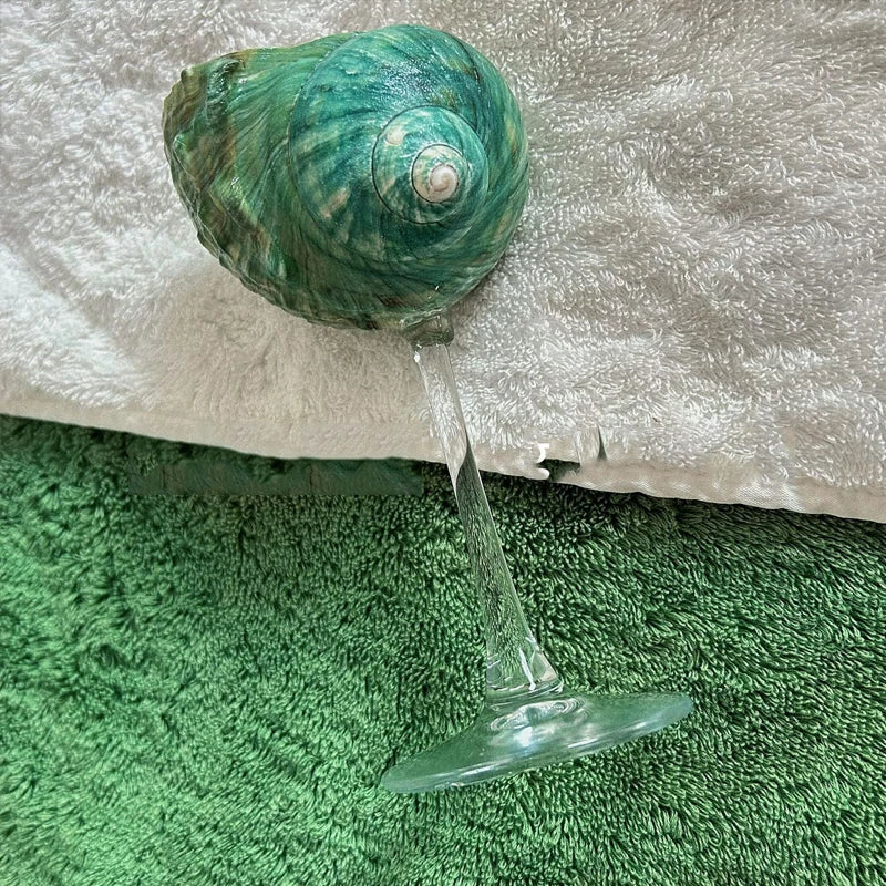 Handmade Natural Shell Transparent Base Wine Glasses