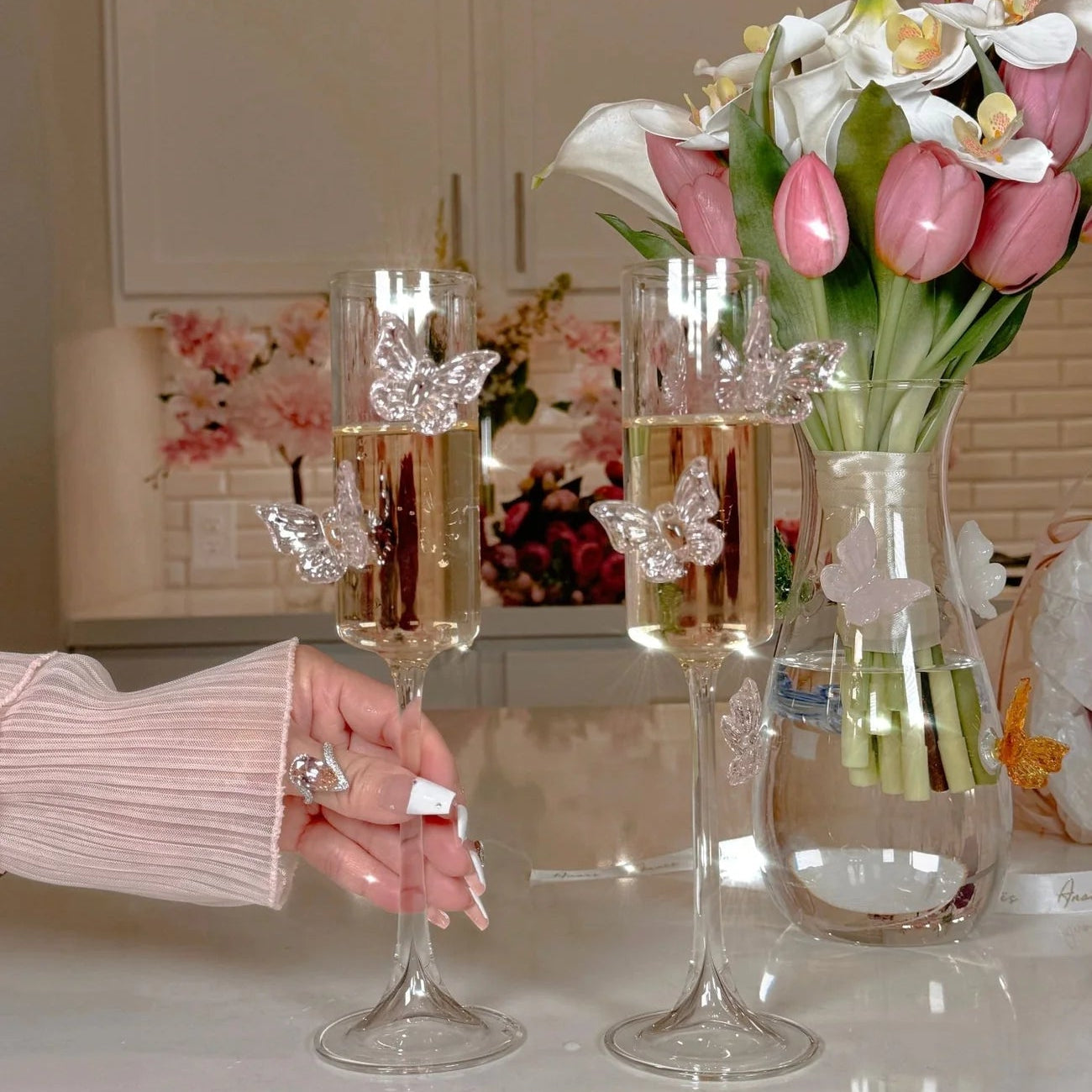 Elegant Borosilicate Butterfly Vase