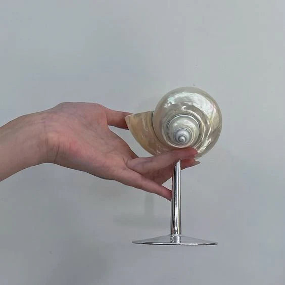 Handmade Natural Shell Metal Base Wine Glasses