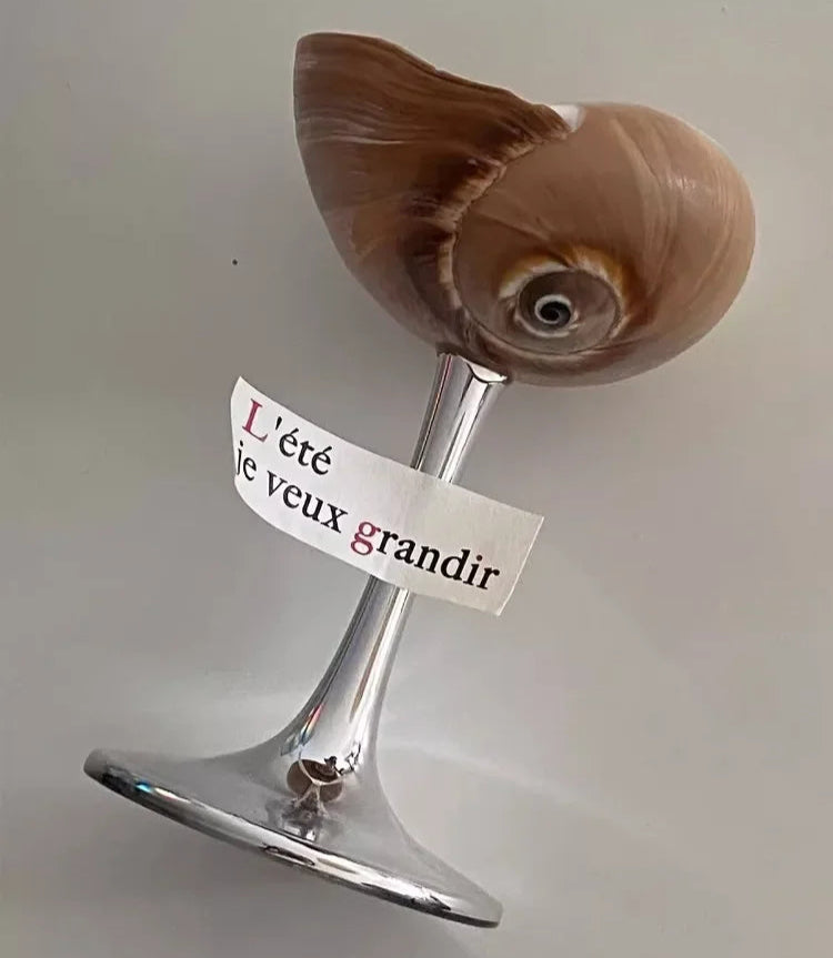 Handmade Natural Shell Metal Base Wine Glasses