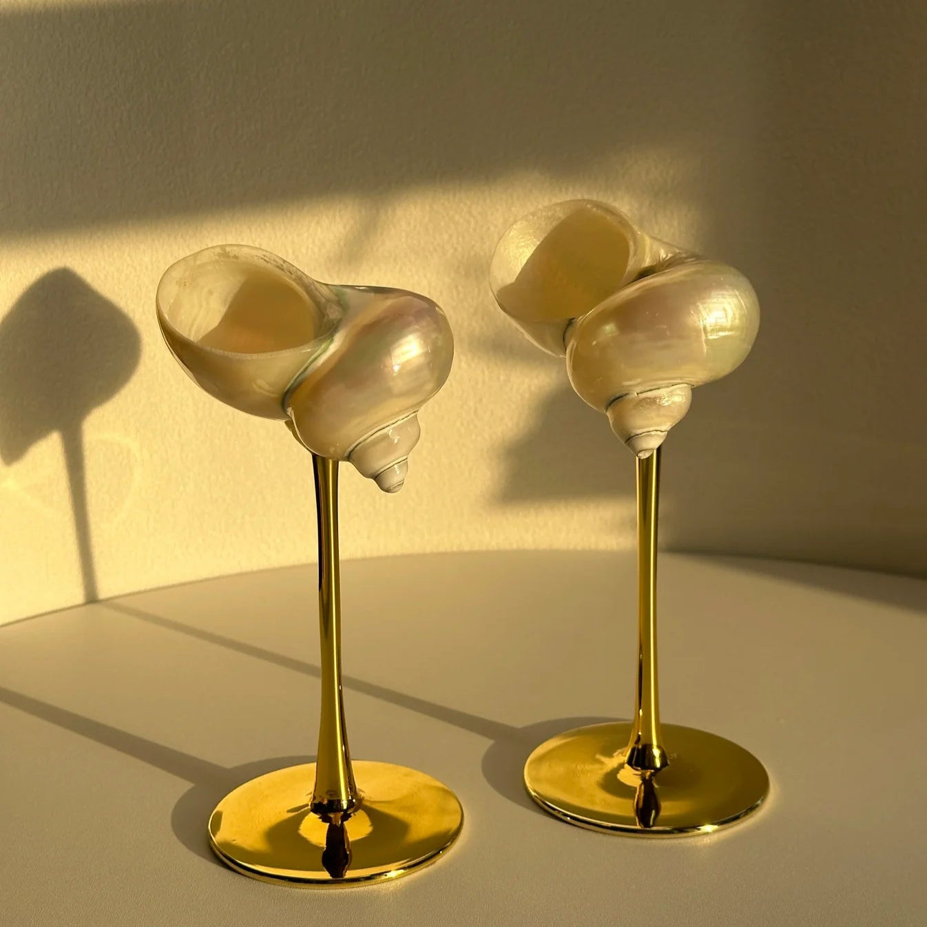 Handmade Natural Shell Metal Base Wine Glasses